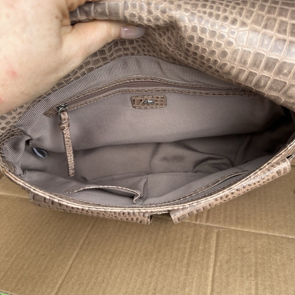 Radley London Grosvenor Leather Flap Shoulder Bag Croc Embossed Taupe NWOT - Picture 8 of 11